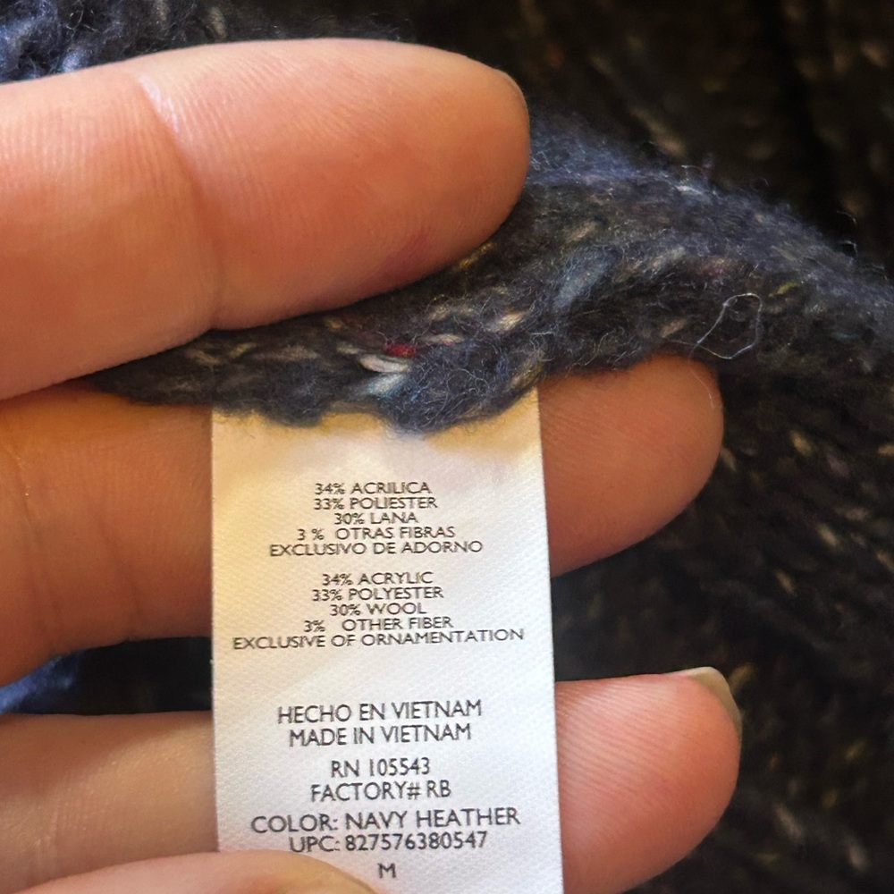Cardigan - Picture 5 of 6